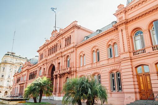 Château rose à Buenos Aires