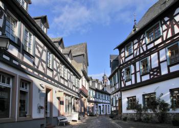 Ferienhaus in Hessen: Vielfältigkeit von Nord nach Süd - HomeToGo
