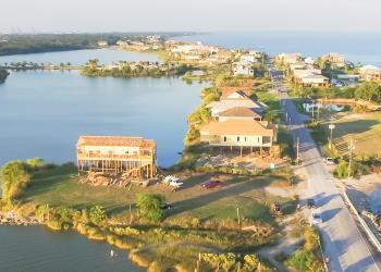 Why you should stay in vacation rentals on your Kemah trip - HomeToGo
