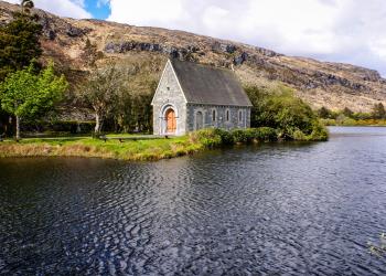 Discover the wonders of West Cork from your holiday cottage - HomeToGo