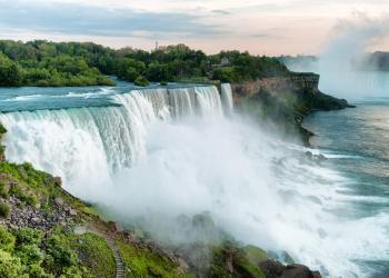 Vacation Rentals in Niagara Falls, NY - HomeToGo