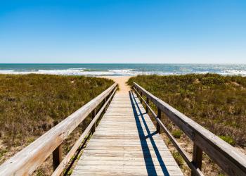 A Ponte Vedra Beach vacation home is perfect for outdoor family fun - HomeToGo