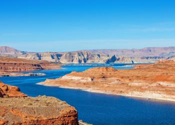 Revel in nature with a vacation home at Lake Powell - HomeToGo