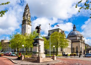 Accommodation & Cottages in Cardiff - HomeToGo