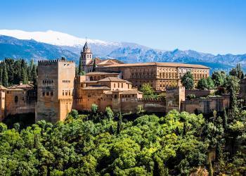 Spannender Urlaub unter der Alhambra: eine Ferienwohnung in Granada - HomeToGo