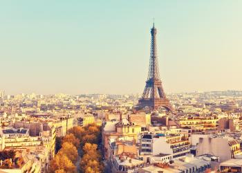 Få en händelserik semester i en mysig semesterlägenhet i Paris - HomeToGo
