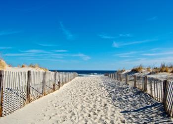 Pleasing and pretty vacation homes at Point Pleasant Beach - HomeToGo