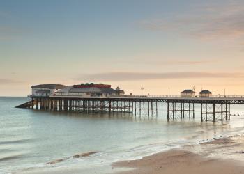 Choose a Cromer Vacation Rental for a Traditional English Seaside Break - HomeToGo