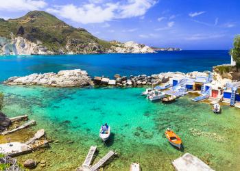Une location de vacances sur l'île de Milos : le paradis sur terre ! - HomeToGo