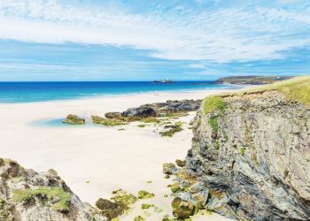 Choose from a variety of vacation cottages in Carbis Bay, Cornwall - HomeToGo