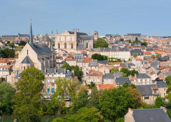 Locations et appartements de vacances à Poitiers - HomeToGo