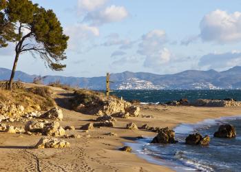 Location de vacances à L’Escala pour un séjour sur la côte espagnole - HomeToGo