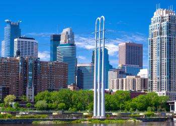 Take an urban retreat with vacation homes in Minneapolis, MN - HomeToGo