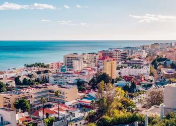 Enjoy Torremolinos with holiday lettings in the area - HomeToGo