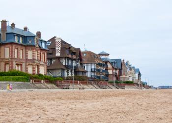 Locations de vacances et chambres d'hôtes à Villers-sur-Mer - HomeToGo