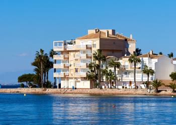 Life's a beach in a relaxing La Manga holiday cottage - HomeToGo