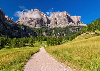 Abtei/Badia: appartamenti vacanze immersi nei panorami delle Dolomiti - HomeToGo
