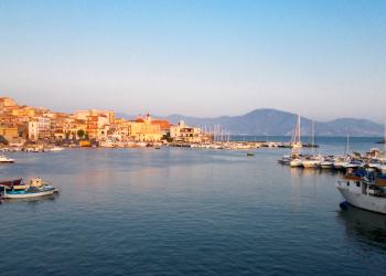 Case vacanza a Torre del Greco, tra il mare e il Vesuvio - HomeToGo