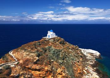 Location de vacances sur l'Île Sifnos, perle secrète de la mer Égée - HomeToGo