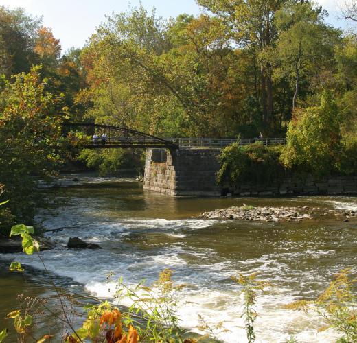 Your Family's Next Vacation Home Awaits in Cuyahoga Falls, Ohio - HomeToGo