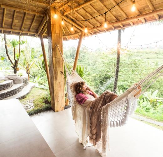 Casa de férias na natureza com chalés em Embu-Guaçu - LarDeFérias