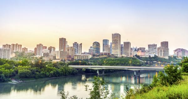 Experience Edmonton with a great vacation rental - HomeToGo