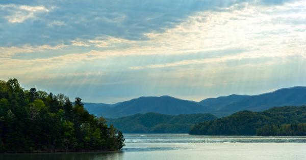 Watauga Lake vacation rental with large deck and private boat dock - HomeToGo