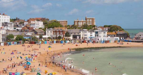 Visit Broadstairs and rent a vacation cottage - HomeToGo