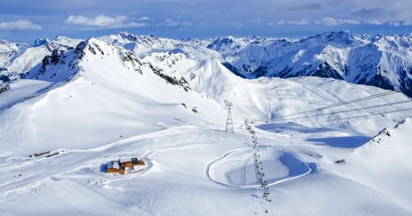 Noclegi w Arosie dla zapalonych narciarzy i miłośników Alp - HomeToGo