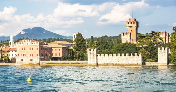 Appartamenti e case vacanza a Lazise - HomeToGo