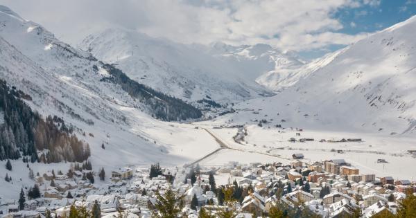 Ferienwohnungen in Andermatt: Urlaub am Fusse des Gotthardmassivs - HomeToGo