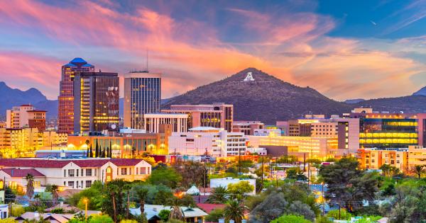 Bask in Arizona's desert at vacation homes in Catalina Foothills - HomeToGo