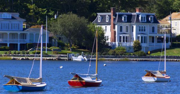 Enjoy Connecticut's beautiful coast with a Stonington vacation home - HomeToGo