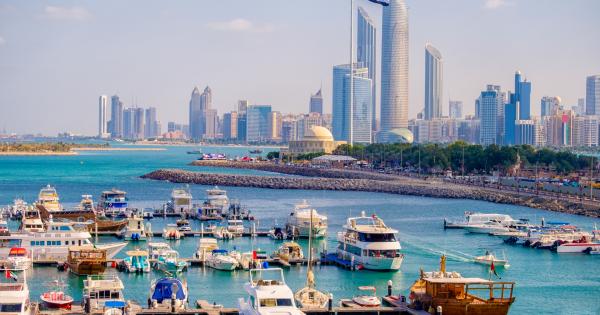 Umgeben von Meer und Wüste: Ferienwohnungen in Abu Dhabi - HomeToGo