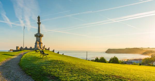 Ancient ambiance embraces your idyllic holiday cottage in Santander - HomeToGo