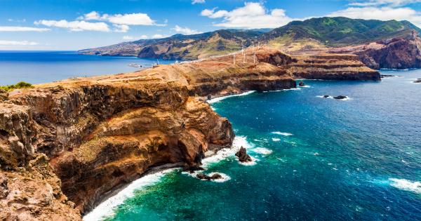 Feriehus på Madeira: frodig natur, mildt klima og helt ned i gear - HomeToGo