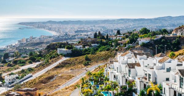 Noclegi w Fuengiroli – odkrywaj uroki hiszpańskiej Andaluzji - HomeToGo