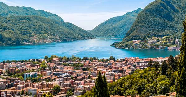 Von Ferienwohnungen in Lugano aus eine moderne Stadt mit Flair erleben - HomeToGo