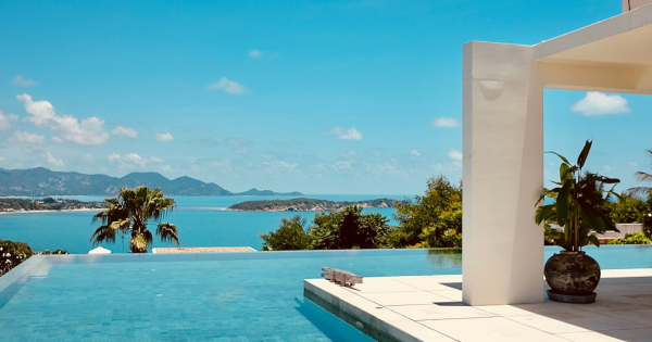 Hotels with Pools in the Caribbean - HomeToGo