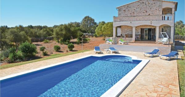 Location de Maisons avec Piscine à Majorque - HomeToGo