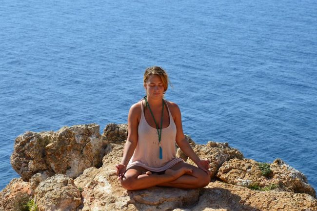 Mediteren met yoga op Ibiza