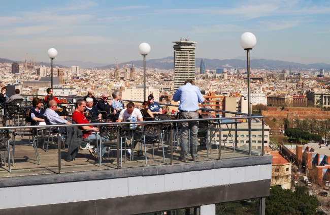 Cafe_Montjuic_Barcelona (c) Shutterstock
