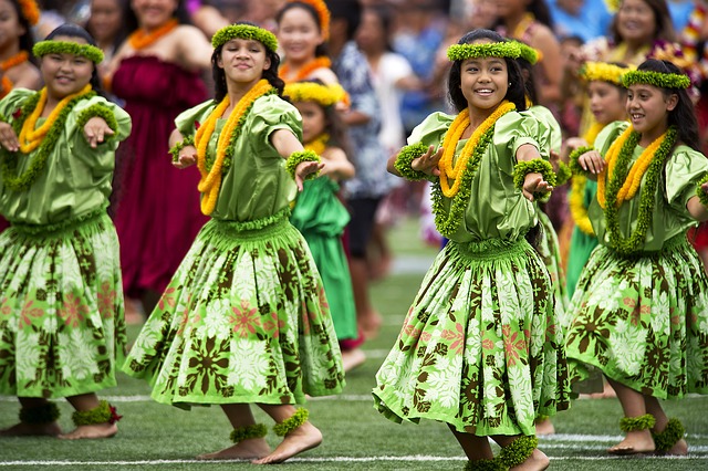 Hawaiian Dancers in Honolulu