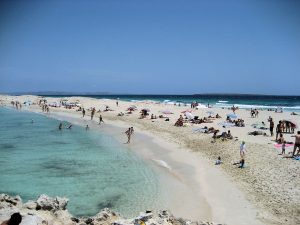 the-24-best-nudist-beaches-in-europe-wimdu-blog