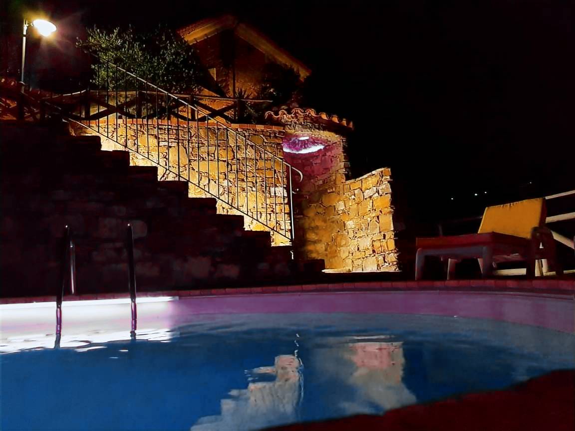 Haus mit privatem Pool und herrlicher Aussicht