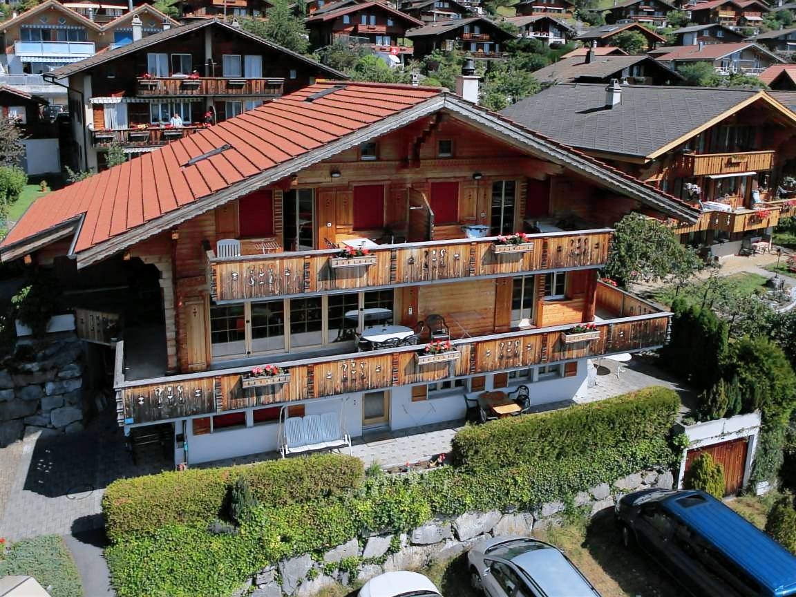 Switzerland - 2 ￼ハウス axis mundi envisions XYZ house, a cruciform cantilevered over