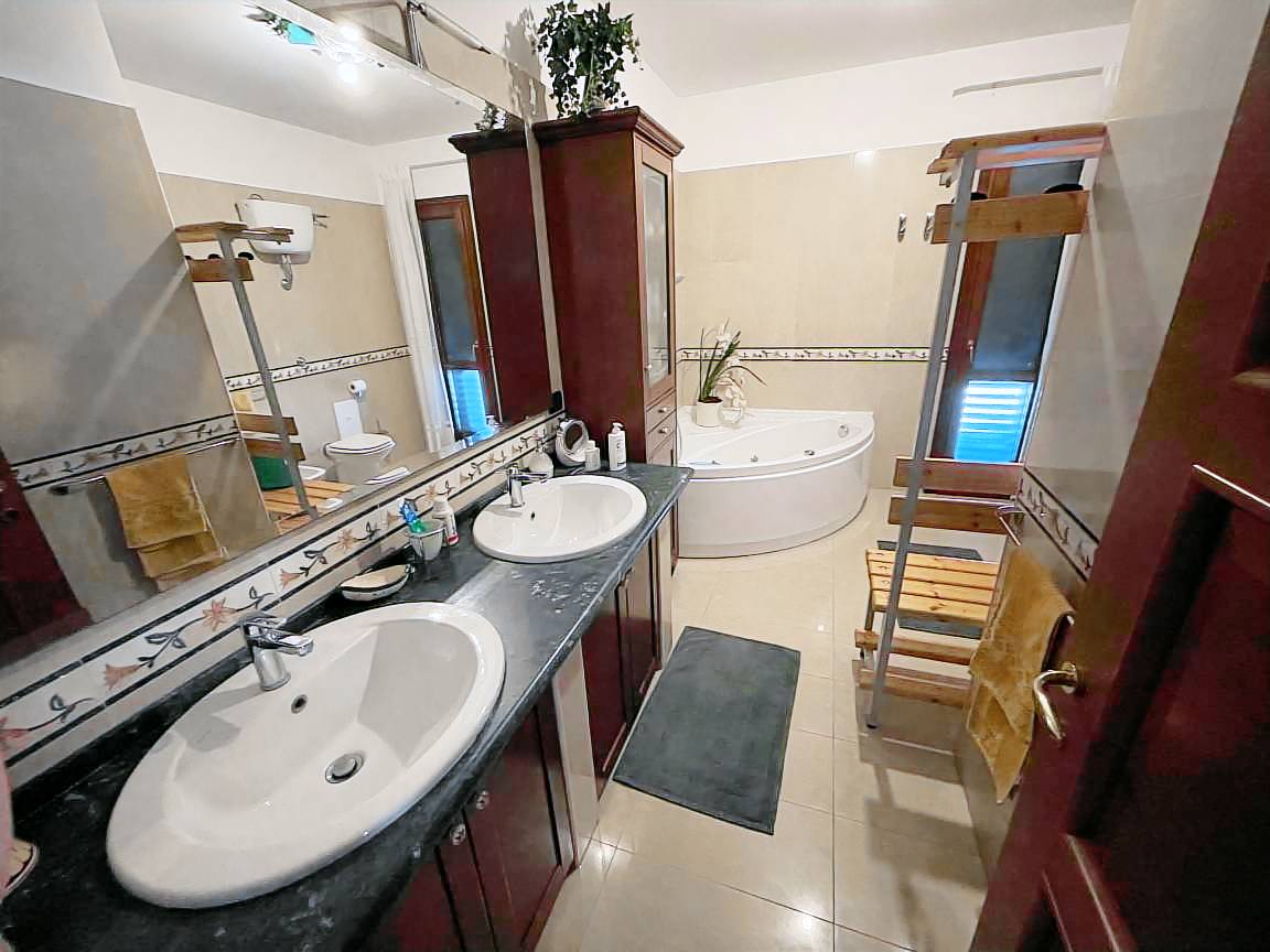 Home sharing