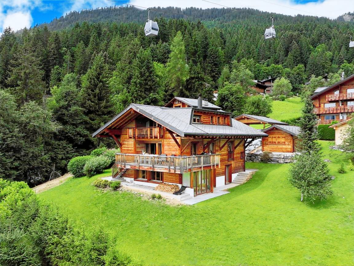 Holiday House Khamariah in Villars CH1884.300.1 | Interhome