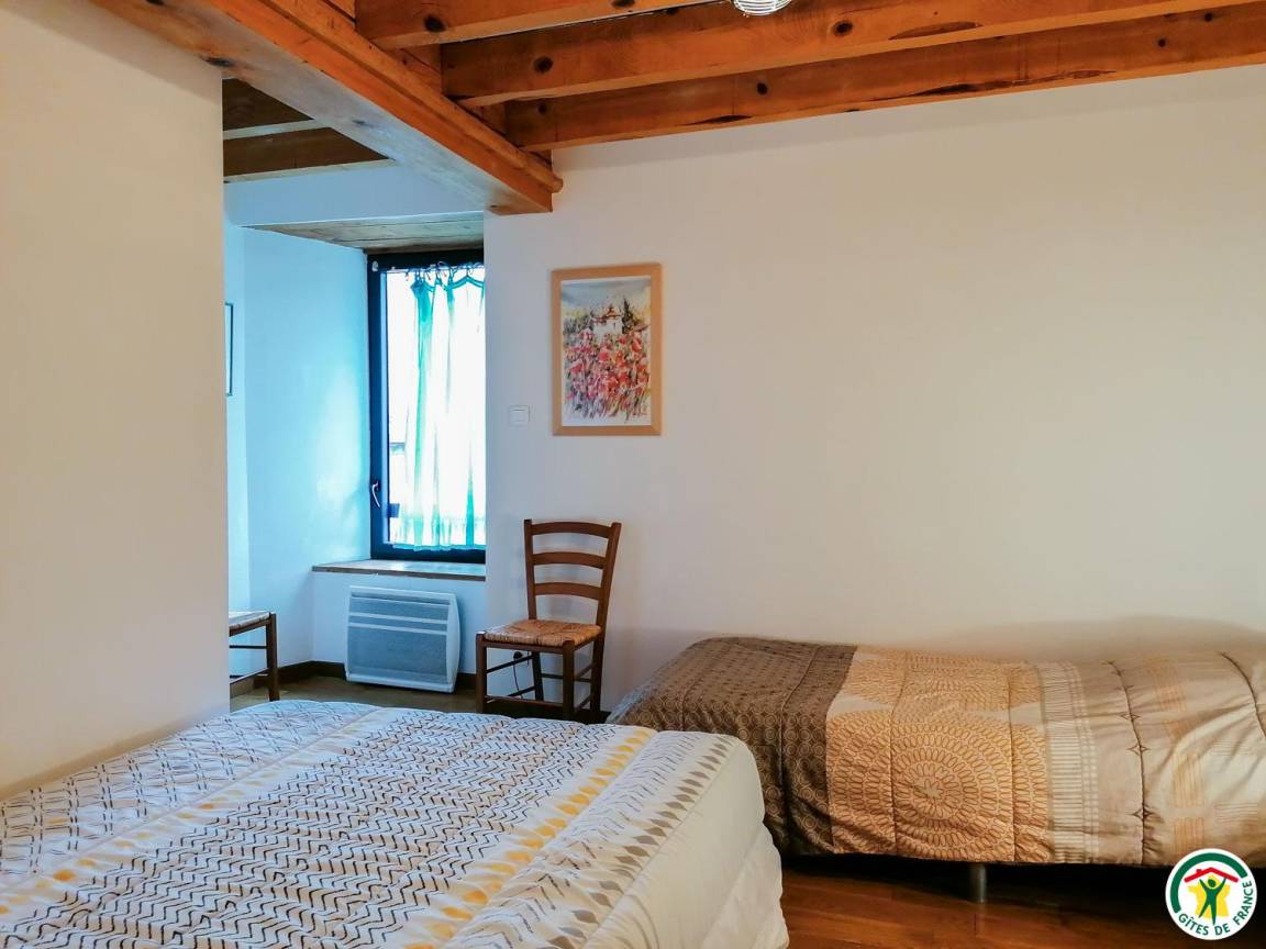 105 m² Gîte ∙ 3 Schlafzimmer ∙ 9 Gäste – Bild 11