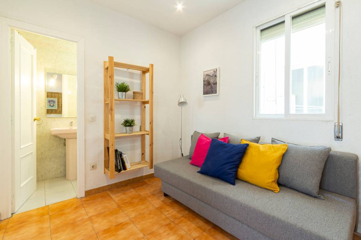 50 M² Apartamento ∙ 2 Quartos ∙ 2 Hóspedes - Alcobendas